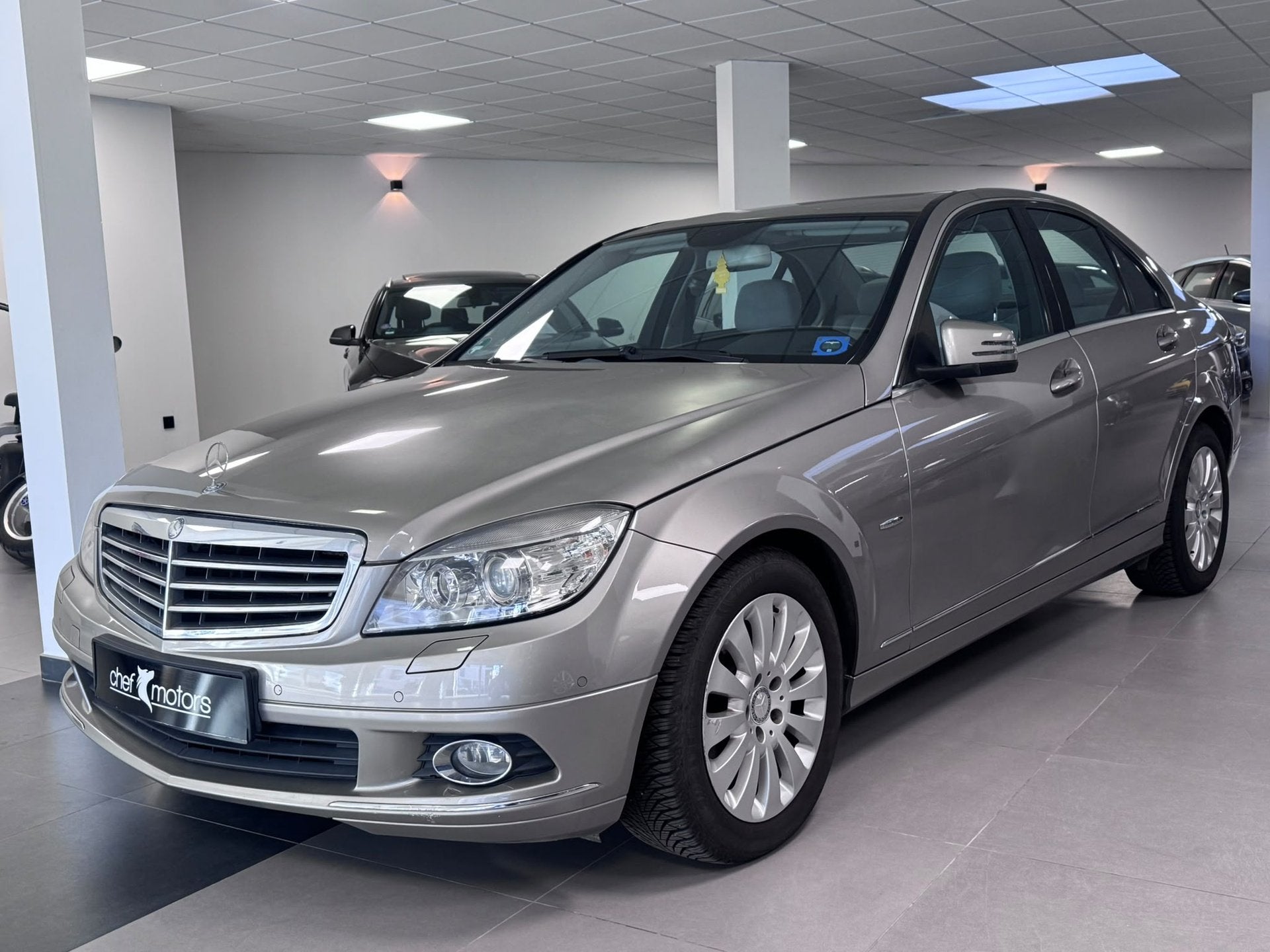 Mercedes-Benz-C200 komp Benzine|Automaat|Sunroof|, Auto's, Automaat, Stof, Gebruikt, Zwart