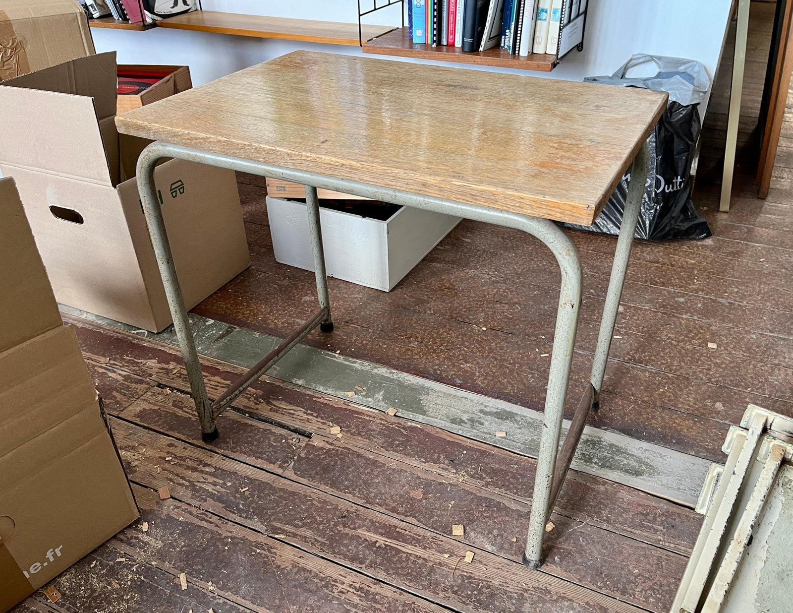 Tubax - bijzettafel/werkplaats/school, Huis en Inrichting, Gebruikt, 55 tot 75 cm, Rechthoekig, Hout