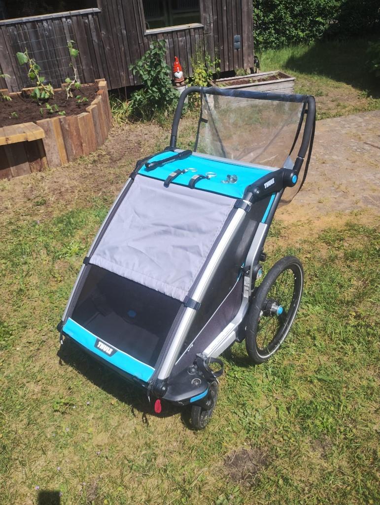 fietskar voor twee kinderen, Ophalen, Zo goed als nieuw