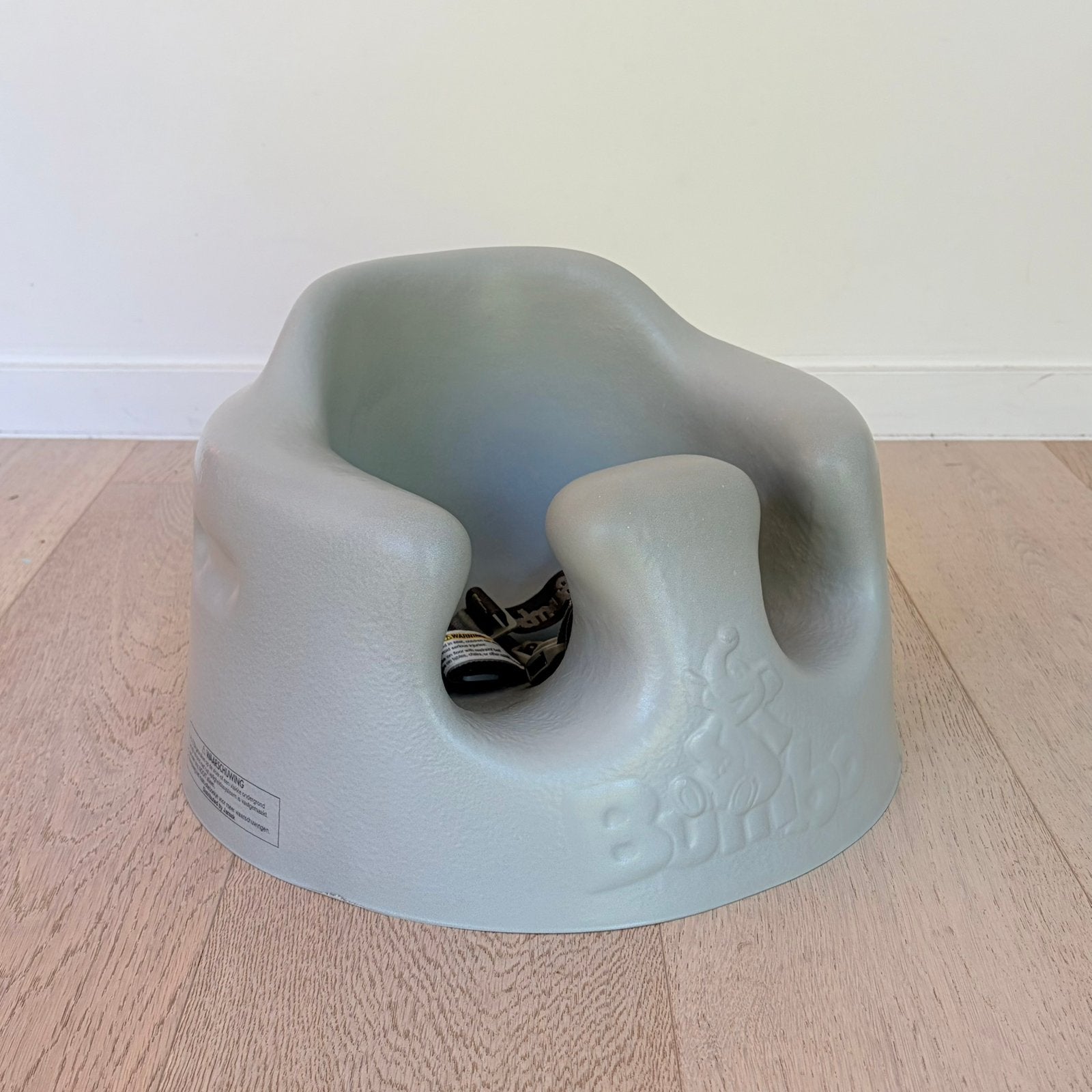 Bumbo zitje met tafel, Enlèvement ou Envoi, Comme neuf