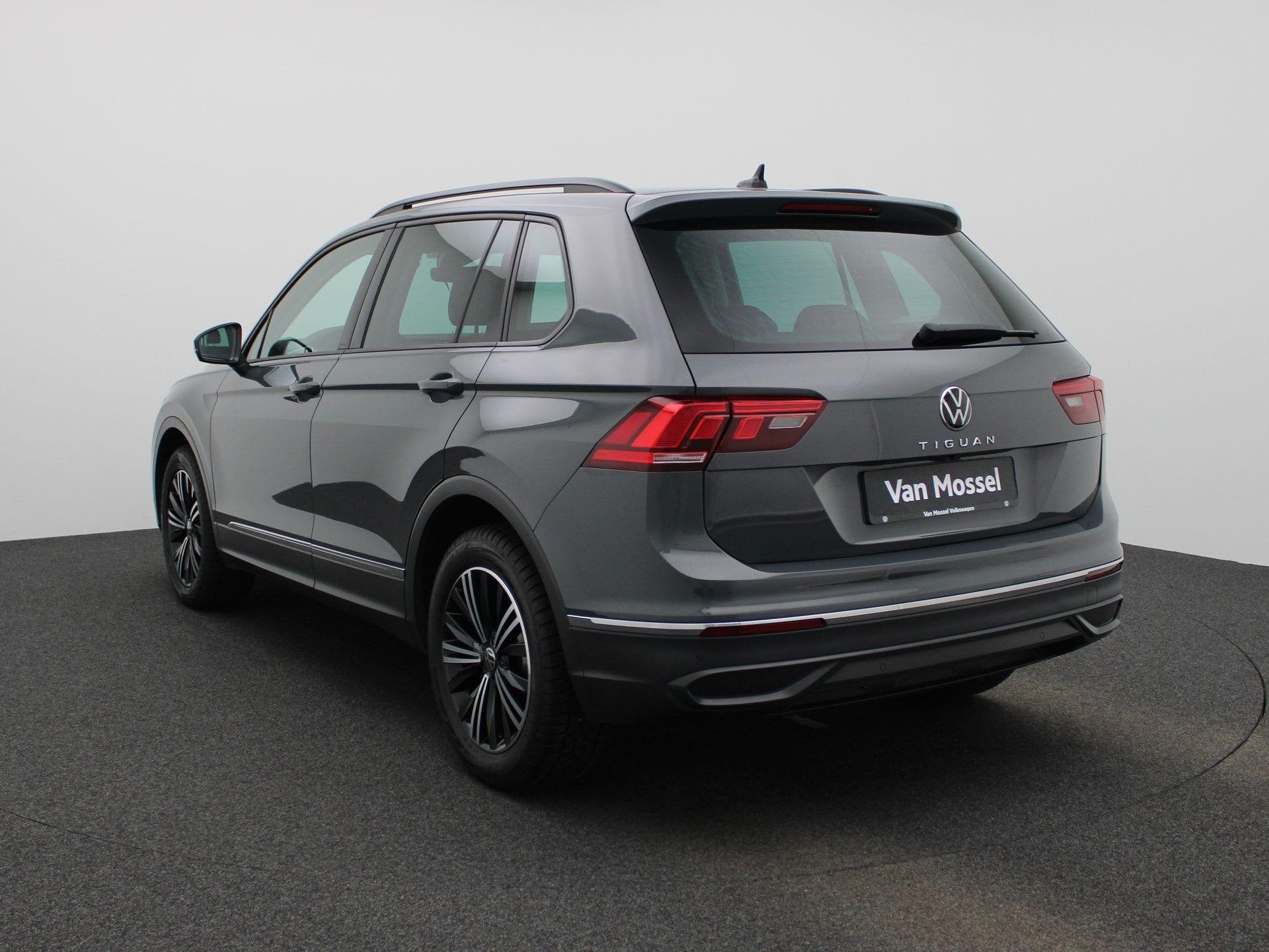 Volkswagen Tiguan 1.5 TSI 110kW DSG Life Business, Autos, Volkswagen, Argent ou Gris, Achat, 1800 kg, 110 kW