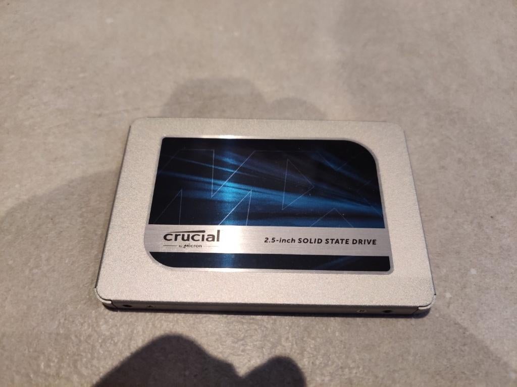 Crucial CT2000MX500SSD1 2Tb, 2Tb, Enlèvement ou Envoi, Interne, Comme neuf