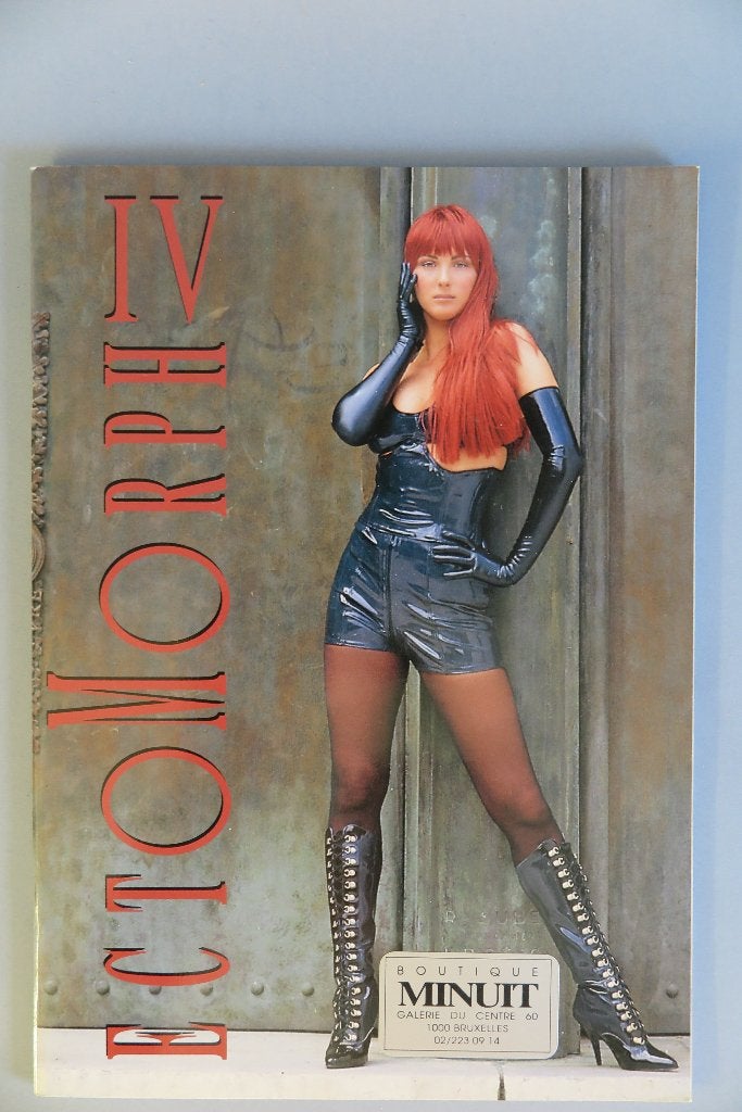 ECTOMORPH IV, charmante catalogus met latex kleding (H-F), Ophalen of Verzenden, Zo goed als nieuw