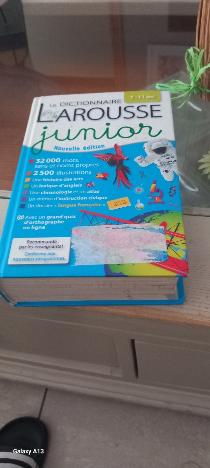 Dictionnaire Larousse Junior 7-11 ans., Enlèvement ou Envoi