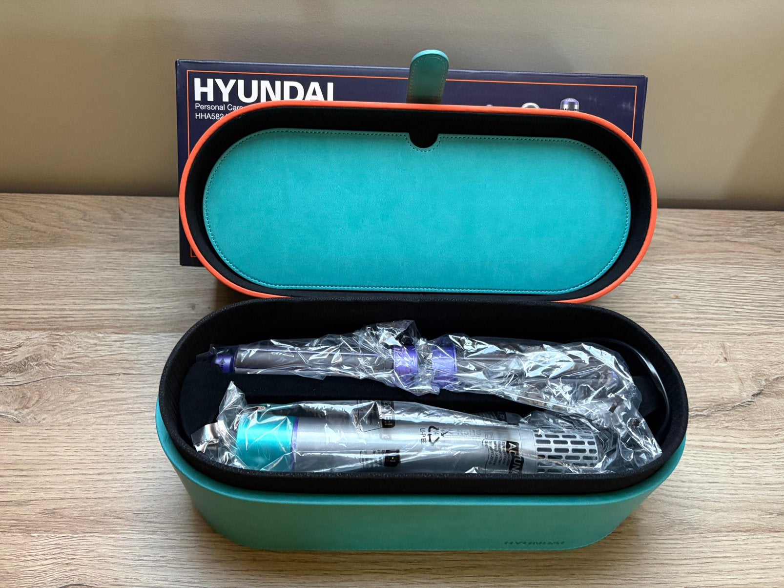 Hyundai Elektrische multistyler - Rainbow NIEUW, Handtassen en Accessoires, Ophalen of Verzenden, Nieuw, Krultang of Stijltang