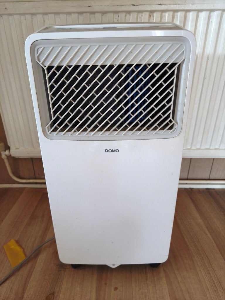 Climatiseur Portable Domo 9000 BTU, Electroménager, Refroidissement et Déshumidification, Enlèvement, Utilisé, Télécommande