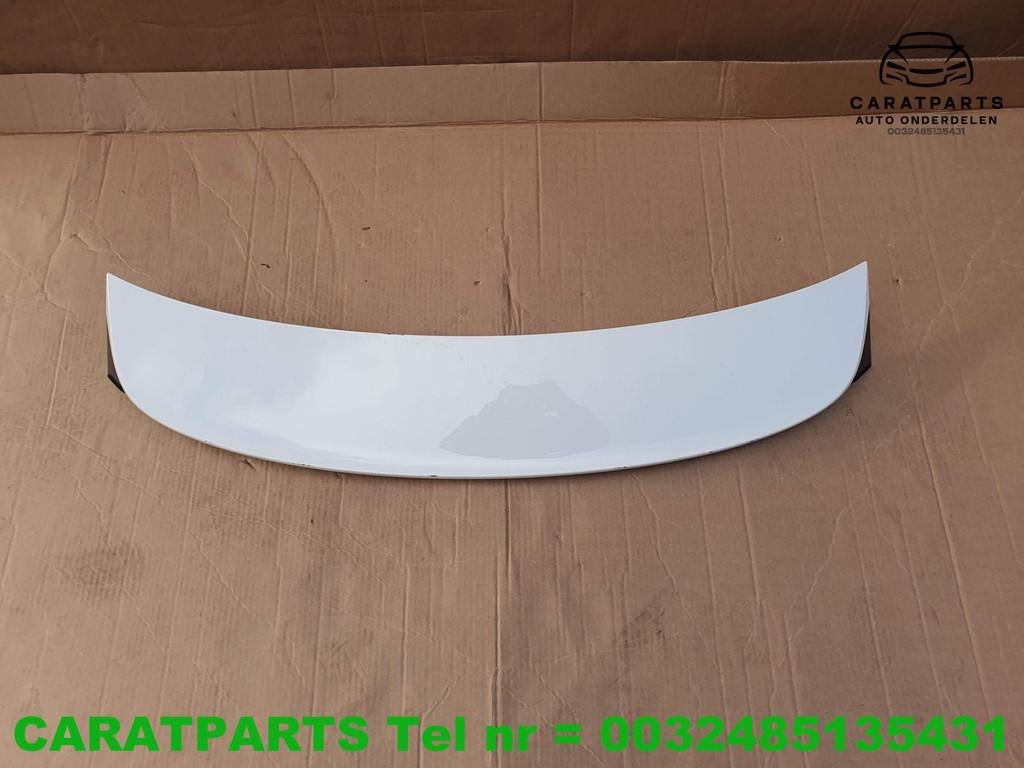 8X3827933 a1 becquet de hayon A1 becquet de hayon a1, AUDI AG, Auto-Union-Strasse 1
85045  Ingolstadt, DE, Audi, Utilisé