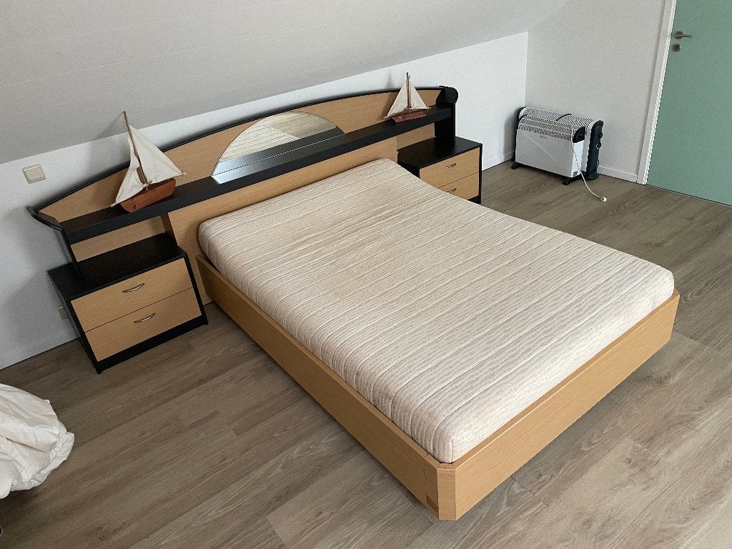 Dubbelbed inclusief matras en 2 nachtkastjes, Ophalen, Gebruikt, Tweepersoons, 140 cm
