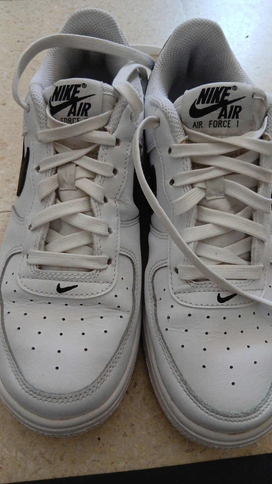 air force nike, Vêtements | Femmes, Chaussures de marche, Nike, Enlèvement, Porté