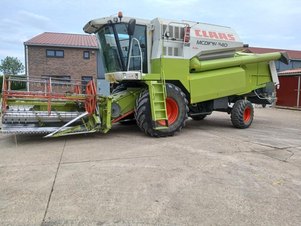 Claas medion 340, Ophalen