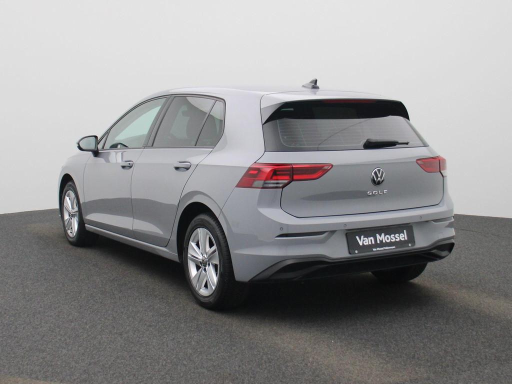 Volkswagen Golf VIII 1.0 TSI 81kW Life, Auto's, Volkswagen, Voorwielaandrijving, Stof, Gebruikt, 620 kg