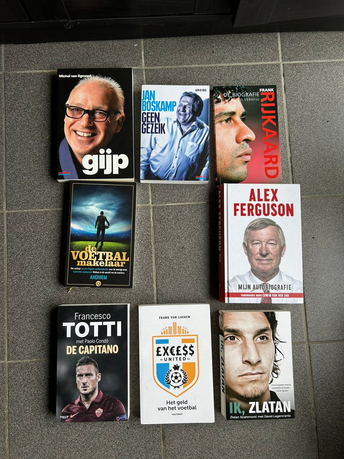 8 voetbalboeken, Boeken, Ophalen, Zo goed als nieuw