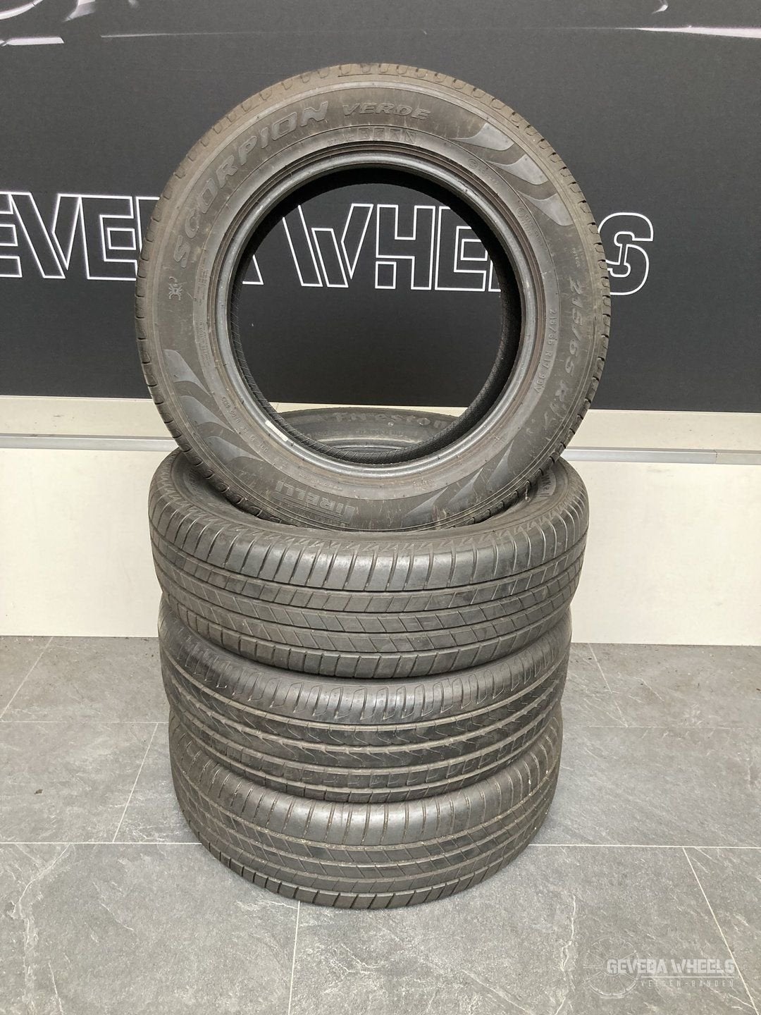 4x 215/65/17 99V Pirelli Scorpion / Firestone zomer banden, 215 mm, Véhicule de tourisme, Pneus été, -