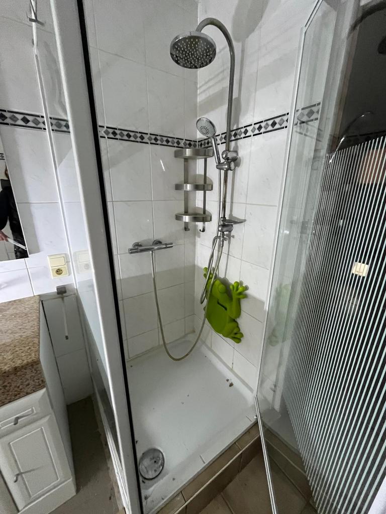 Douche, Enlèvement, Comme neuf