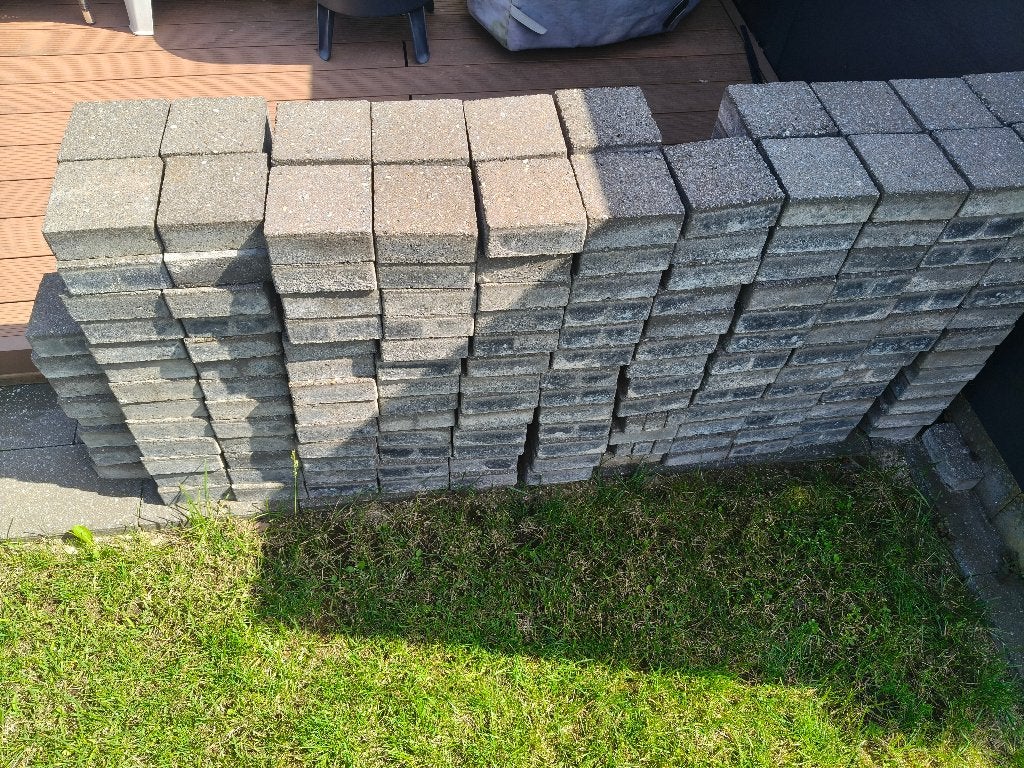 gratis betonklinker 15x15x6, Ophalen, Gebruikt, Klinkers, 5 tot 10 m²