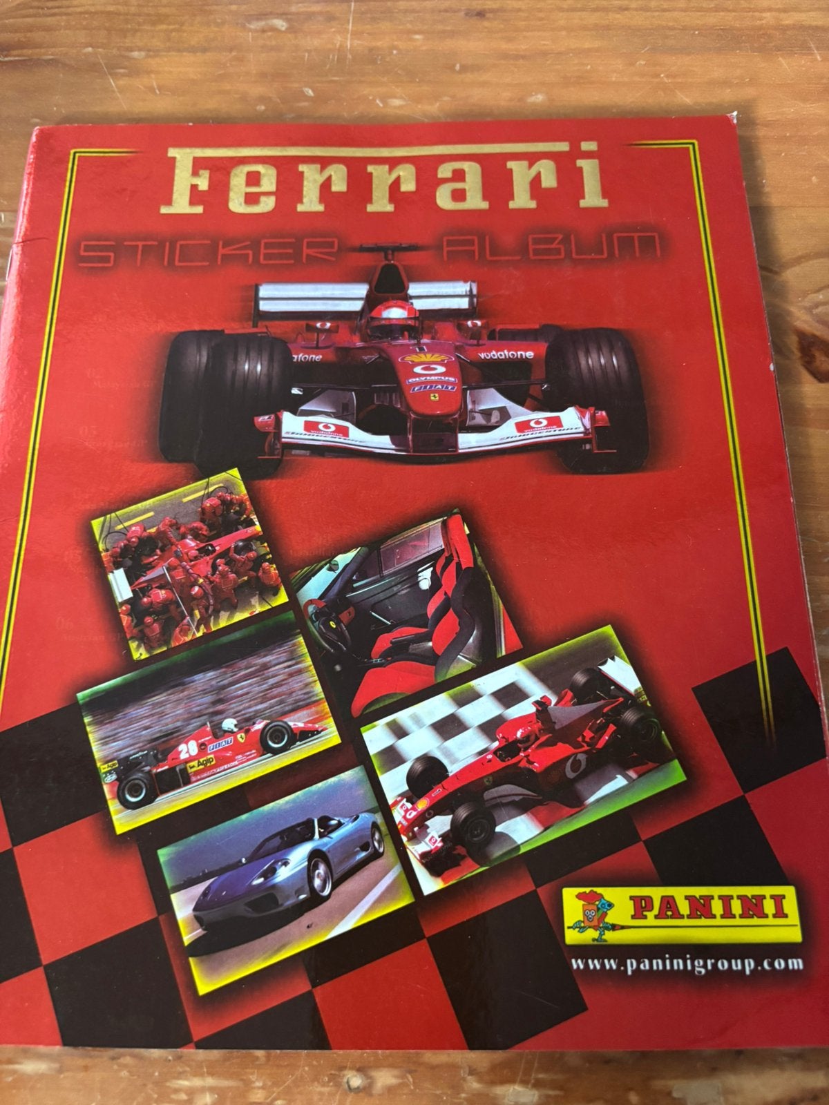Ferrari Panini complet avec Poster central, Enlèvement ou Envoi, Utilisé, Livre ou Revue