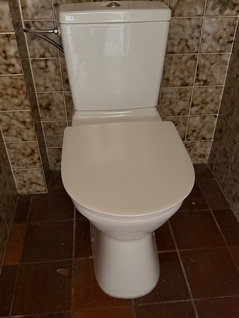 Villeroy en Boch porseleinen complete set wc, Enlèvement, Comme neuf, Pierre, Toilettes