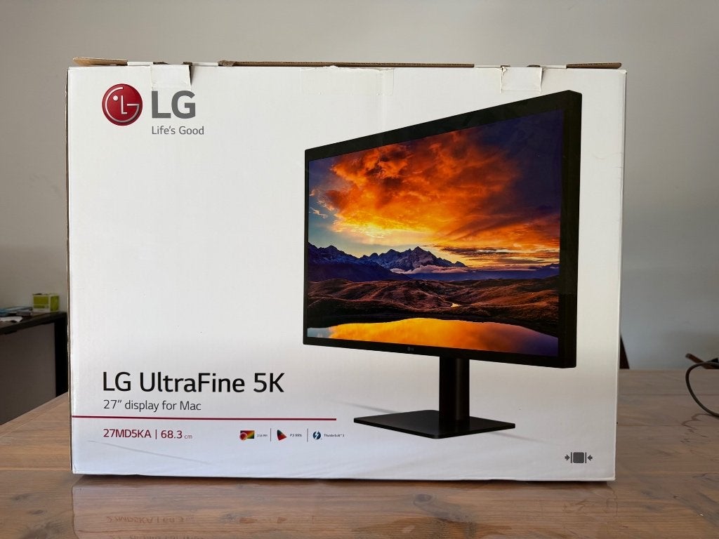 LG Ultrafine 5K 27inch 27MD5KA, Ophalen, Ingebouwde speakers, Gebruikt, IPS