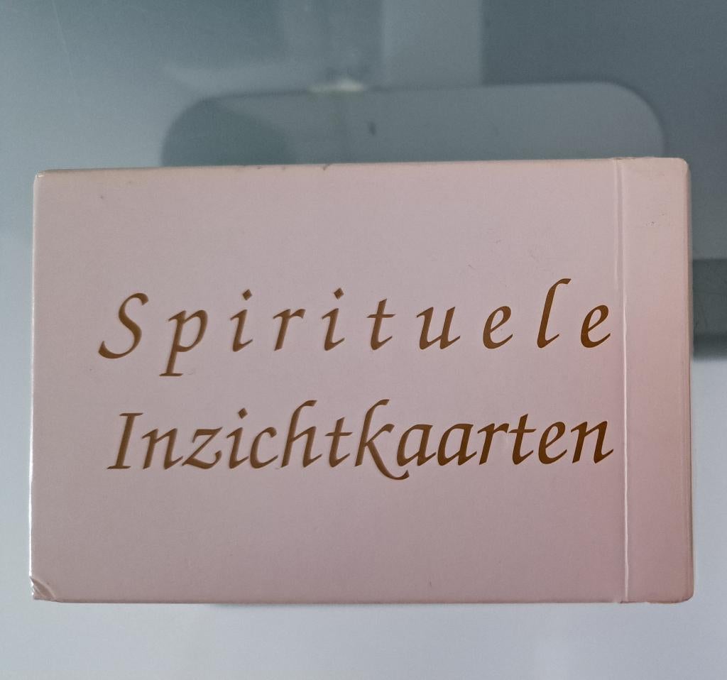 Spirituele inzichtkaarten, Boeken, Esoterie en Spiritualiteit, Ophalen, Tarot of Kaarten leggen, Overige typen, Zo goed als nieuw
