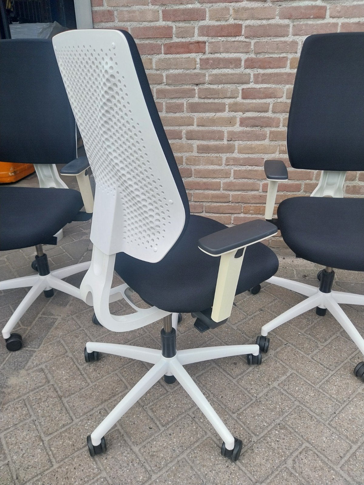 Ergonomische bureaustoelen van Dauphin, Ophalen, Zo goed als nieuw, Bureaustoel