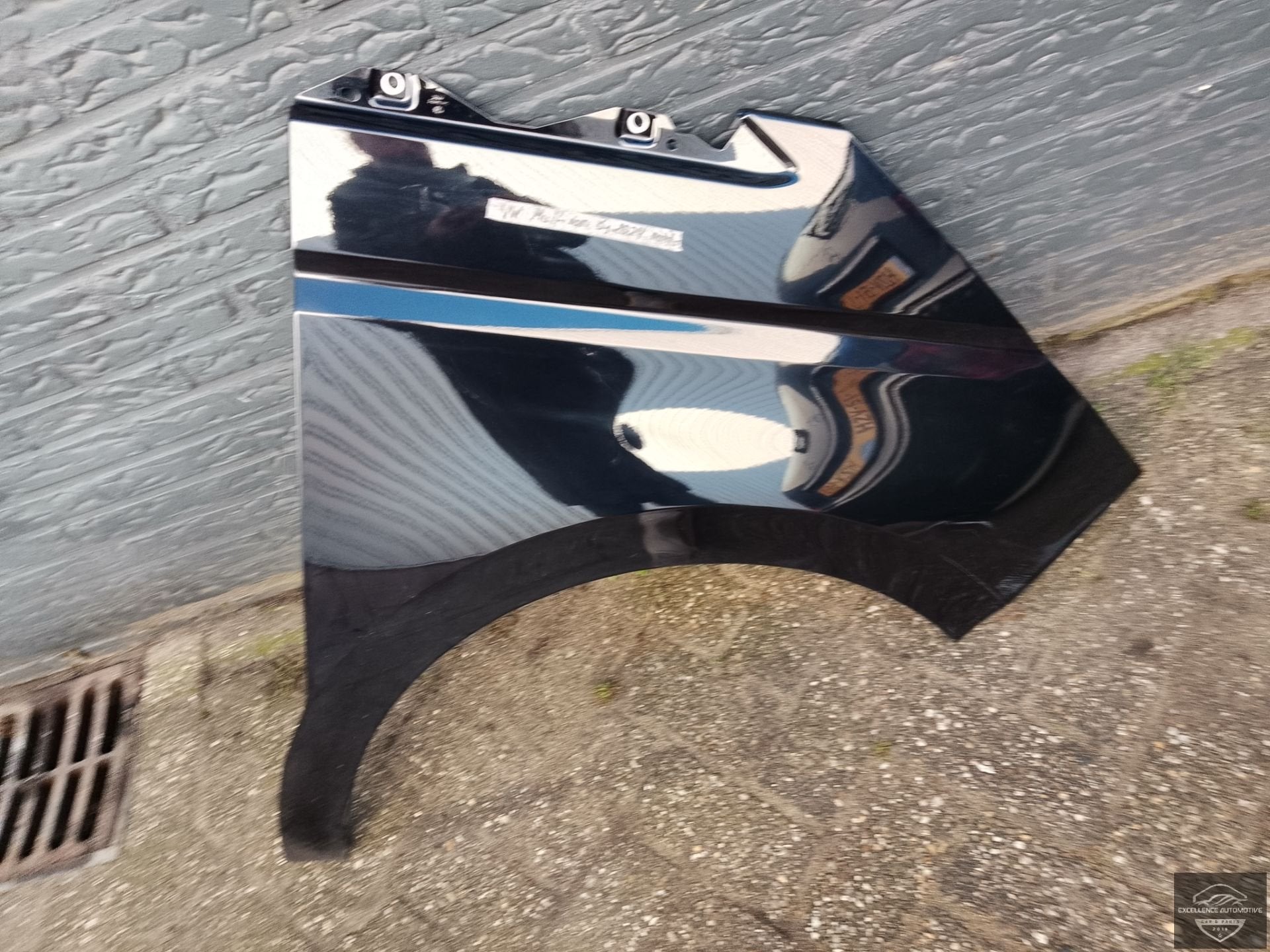 VW Multivan T7 2024+ Zijscherm Spatbord Scherm Rechts Origin, Auto-onderdelen, Gebruikt, Volkswagen, Volkswagen AG, Rechts