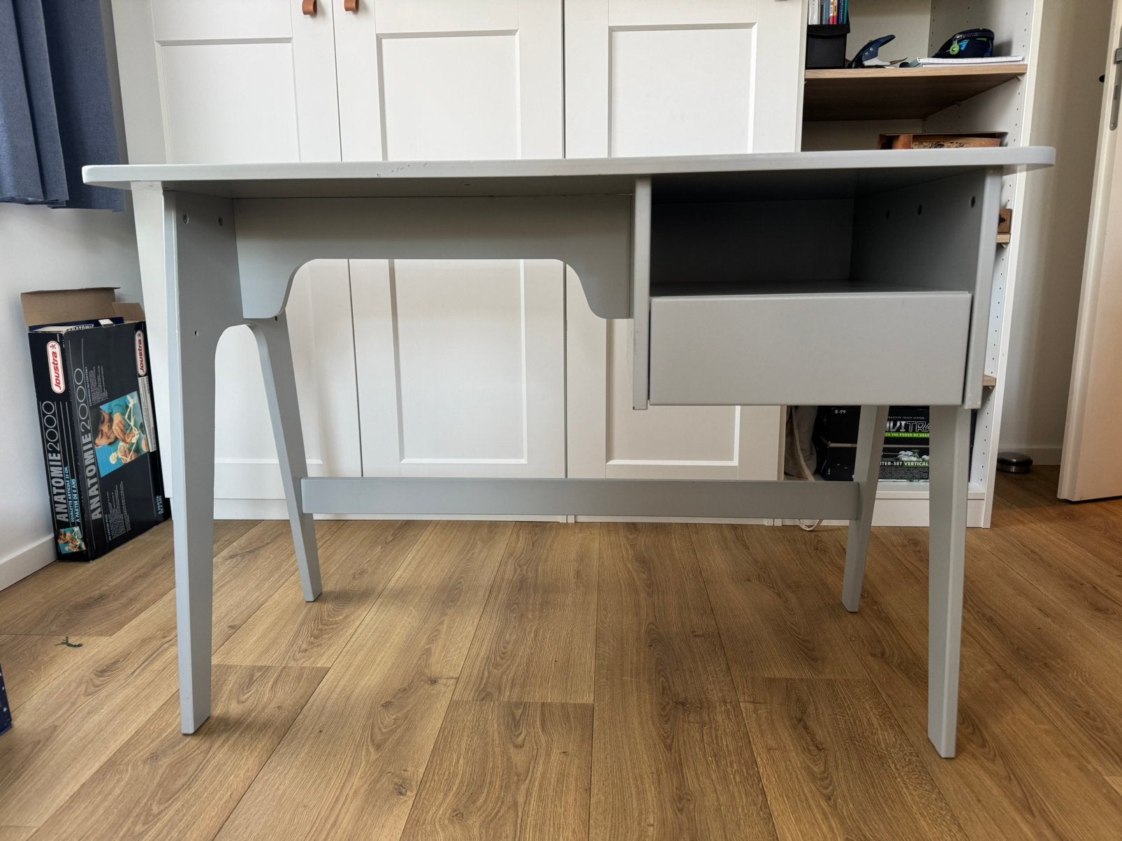 BUREAU ENFANT GRIS - DIMENSIONS 110 x 55 cm, Autres marques, 110 cm, Comme neuf, 55 cm