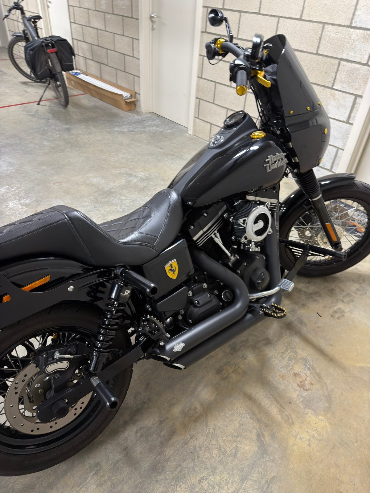 Harley Davidson Dyna Street Bob, Motoren, Motoren | Harley-Davidson, 2 cilinders, Occasion, Traction Control, Particulier