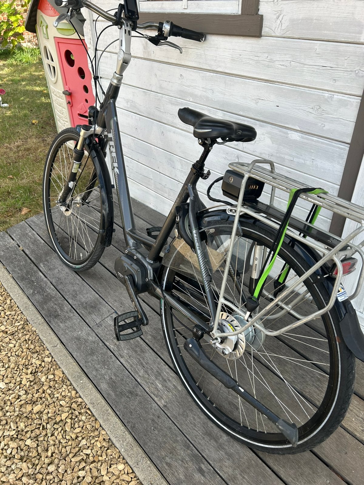 Vélo électrique treck, Enlèvement ou Envoi, Comme neuf
