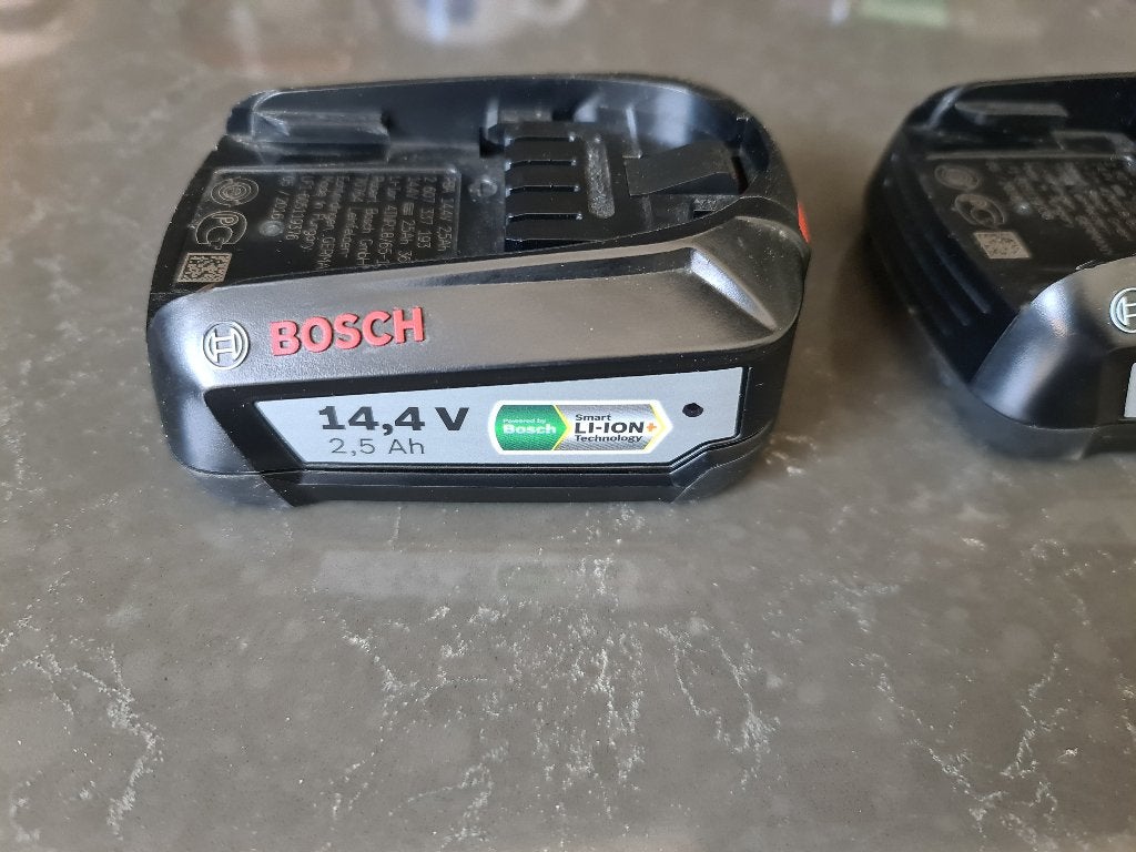 bosch accu, batterij, Doe-het-zelf en Bouw, Ophalen, Zo goed als nieuw