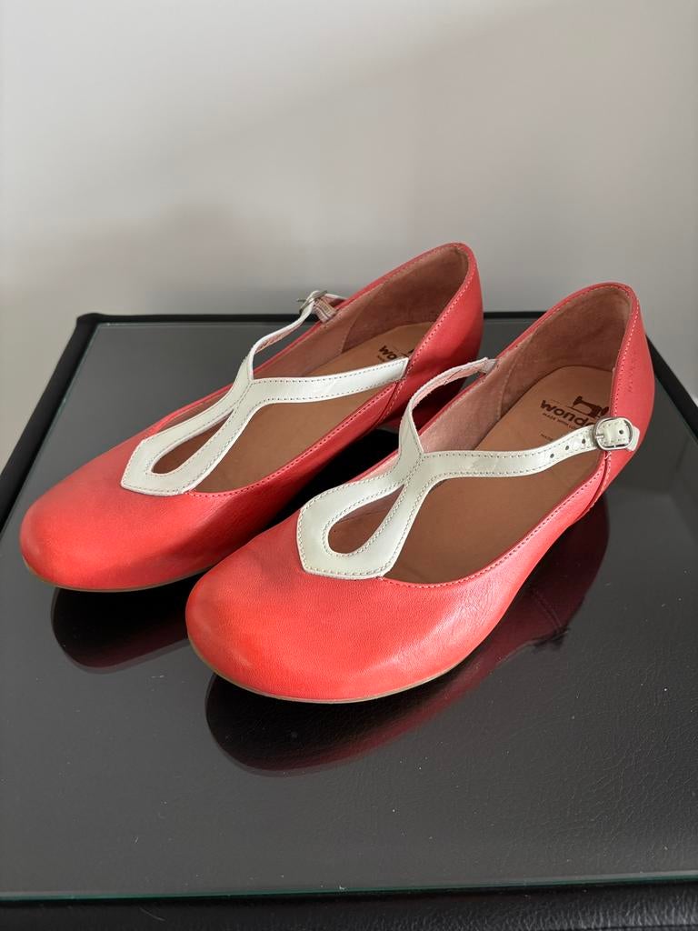 Superhippe Wonders nieuwe damesschoenen! Maat 40, Schoenen met lage hakken, Nieuw, Oranje, Ophalen of Verzenden