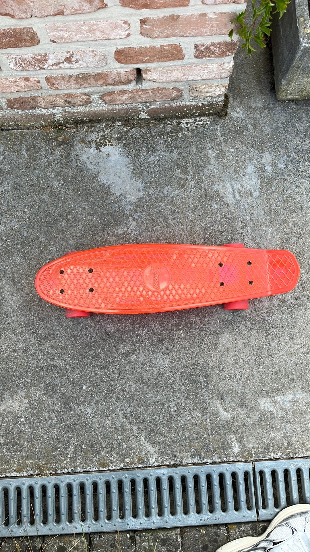 Skateboard/hoverboard, Sport en Fitness, Skateboarden, Ophalen, Zo goed als nieuw, Skateboard