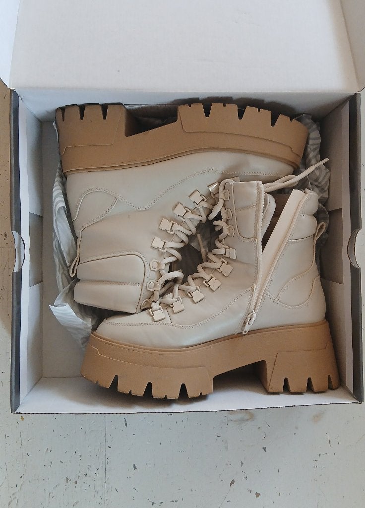 Hoge dames boots maat 39, Vêtements | Femmes, Oxmox, Beige, Comme neuf, Enlèvement