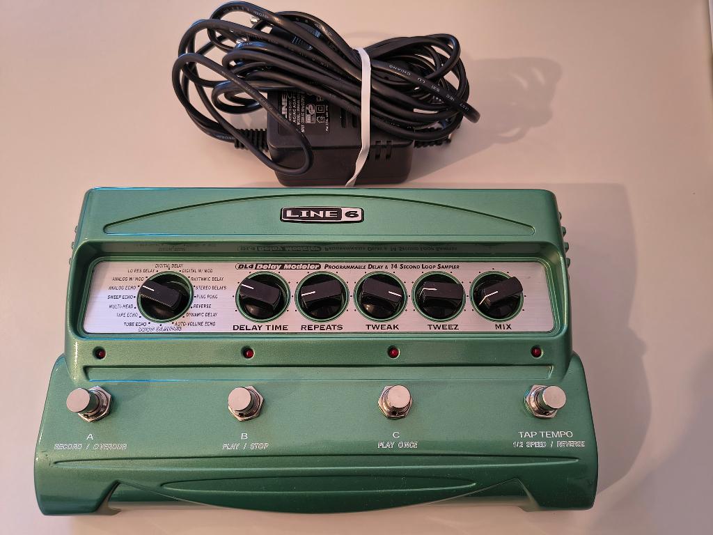 Line 6 DL4, Muziek en Instrumenten, Ophalen of Verzenden, Zo goed als nieuw, Delay of Echo