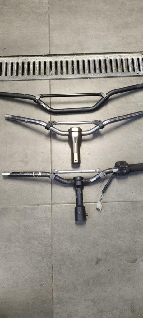 Guidons Naked , Booster Nitro