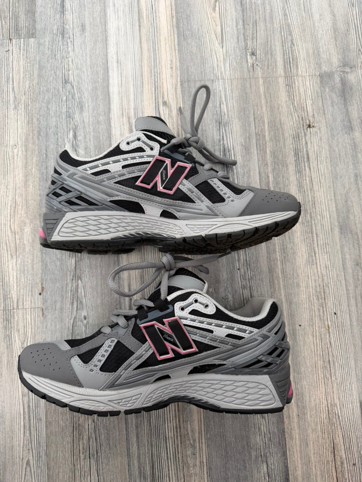 Basket new balance tres peu portee taille 42, Enlèvement ou Envoi, Comme neuf