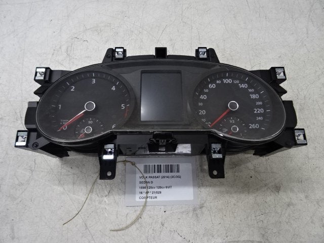 KM TELLER Volkswagen Passat (3G2) (01-2014/-) (3G0920751A), Gebruikt, Volkswagen