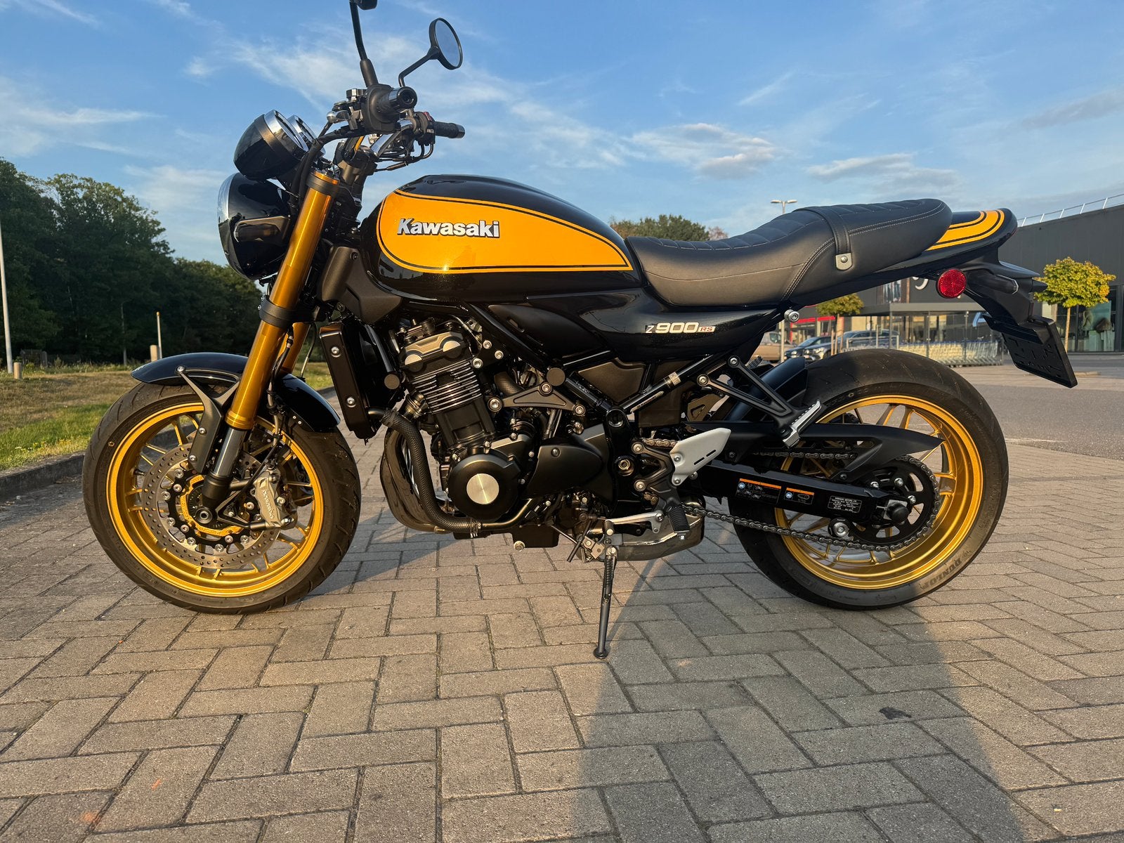 Kawasaki Z 900 rs  SE –2025 – slechts 2.000km, Motos, Motos | Kawasaki, Particulier