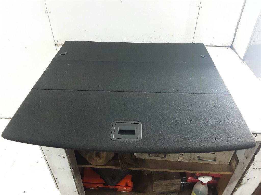 TAPIS DE COFFRE Golf VII Variant (AUVV) (5G9858855), Volkswagen, Mevr. I. Hauben, Utilisé, Rue de l'Espoir 34 34
4030  GRIVEGNÉE, BE