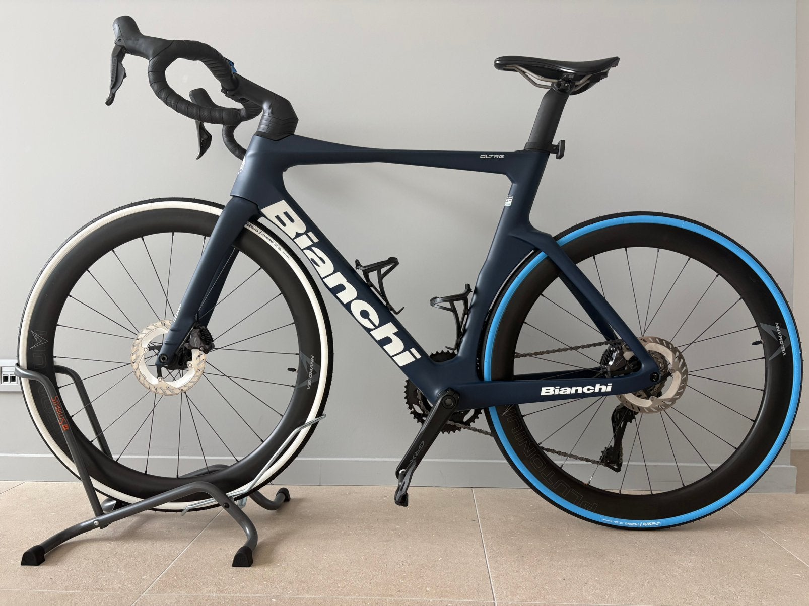 Bianchi Oltre Comp 2025, Fietsen en Brommers, Ophalen, Zo goed als nieuw
