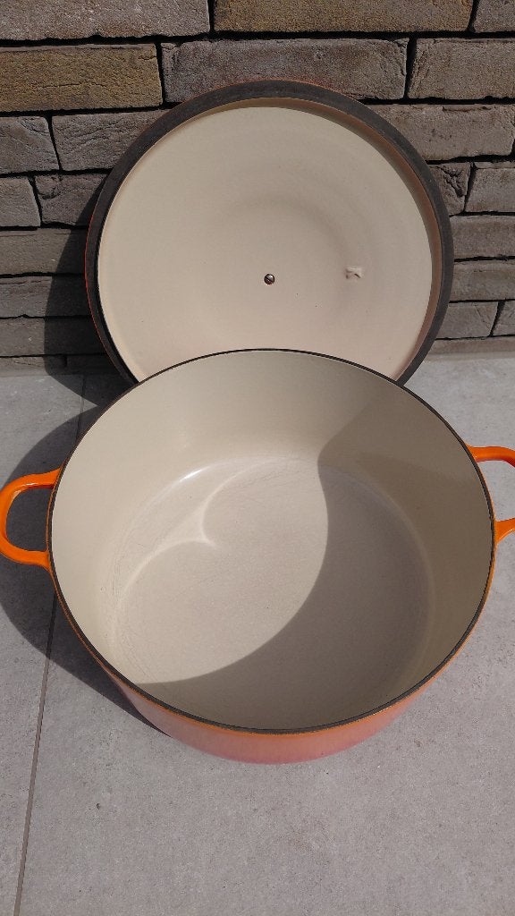 Le Creuset Rond 30 cm/8L, Huis en Inrichting, Keuken | Potten en Pannen, Ophalen, Gietijzer, Le Creuset, Zo goed als nieuw