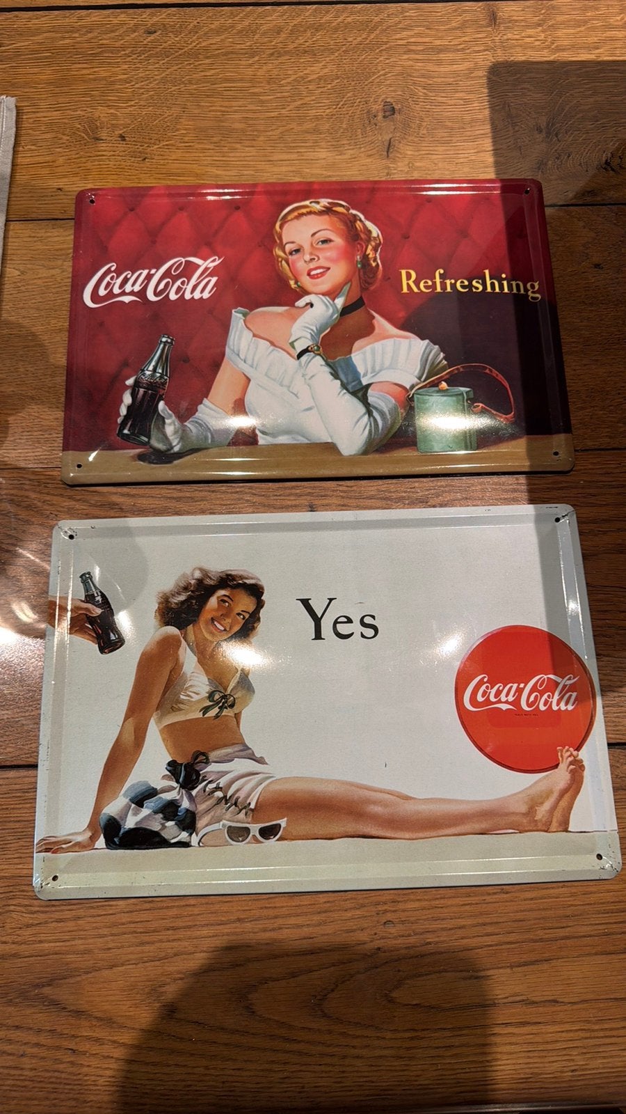 Twee metalen platen coca cola., Ophalen, Zo goed als nieuw