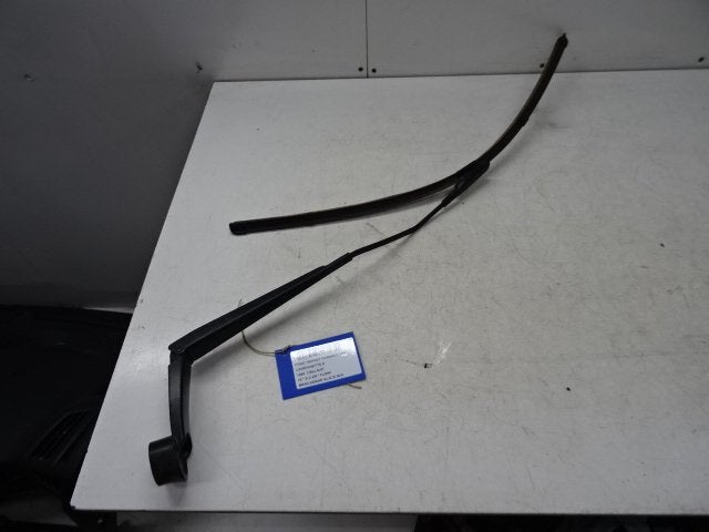 BRAS ESSUIE-GLACE AVANT DROIT Ford Transit Connect (PJ2), Mevr. I. Hauben, Rue de l'Espoir 34 34
4030  GRIVEGNÉE, BE, Info@Collignon.be