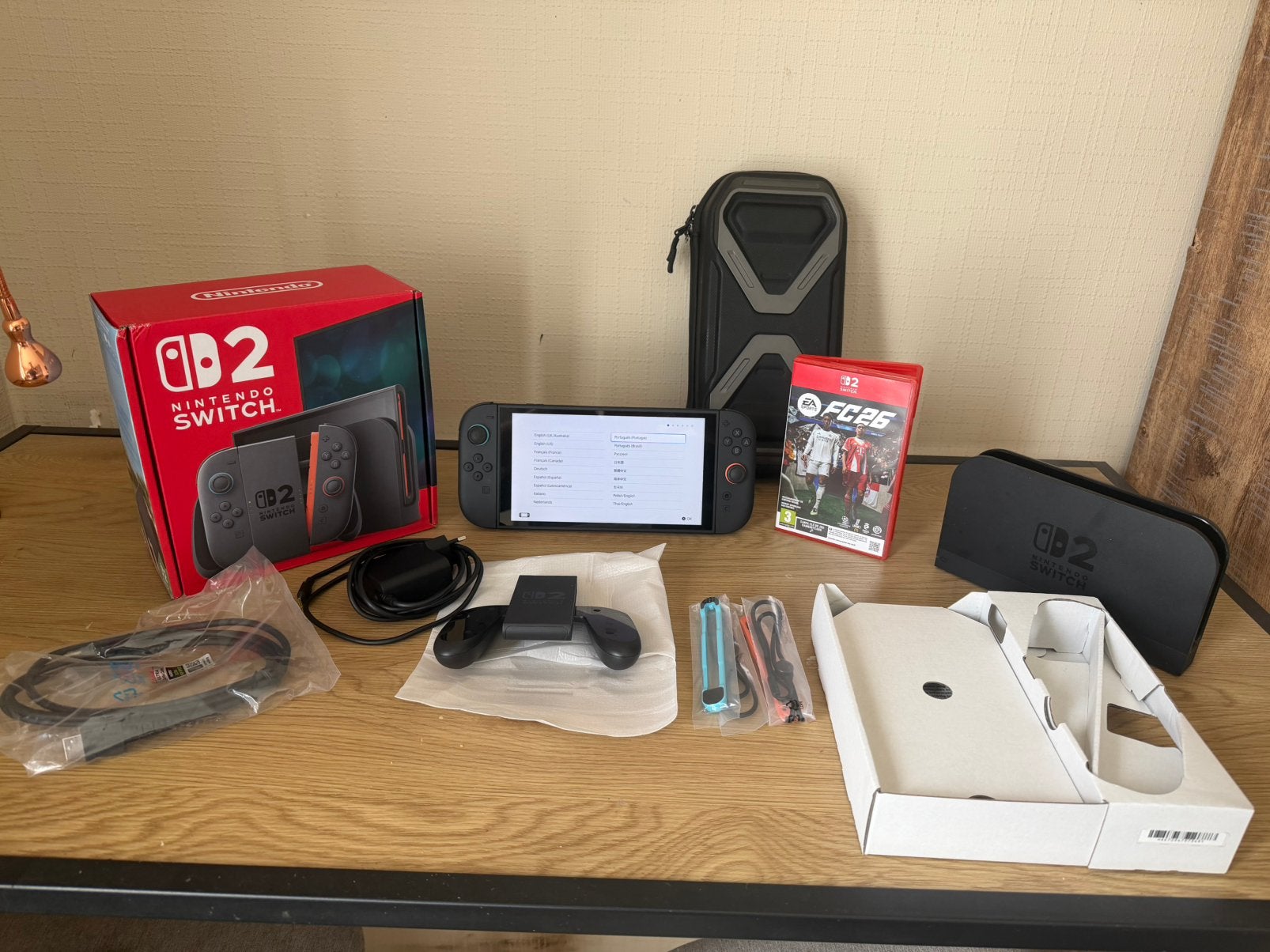 Nintendo Switch 2 + FC 26, Games en Spelcomputers, Ophalen of Verzenden, Zo goed als nieuw