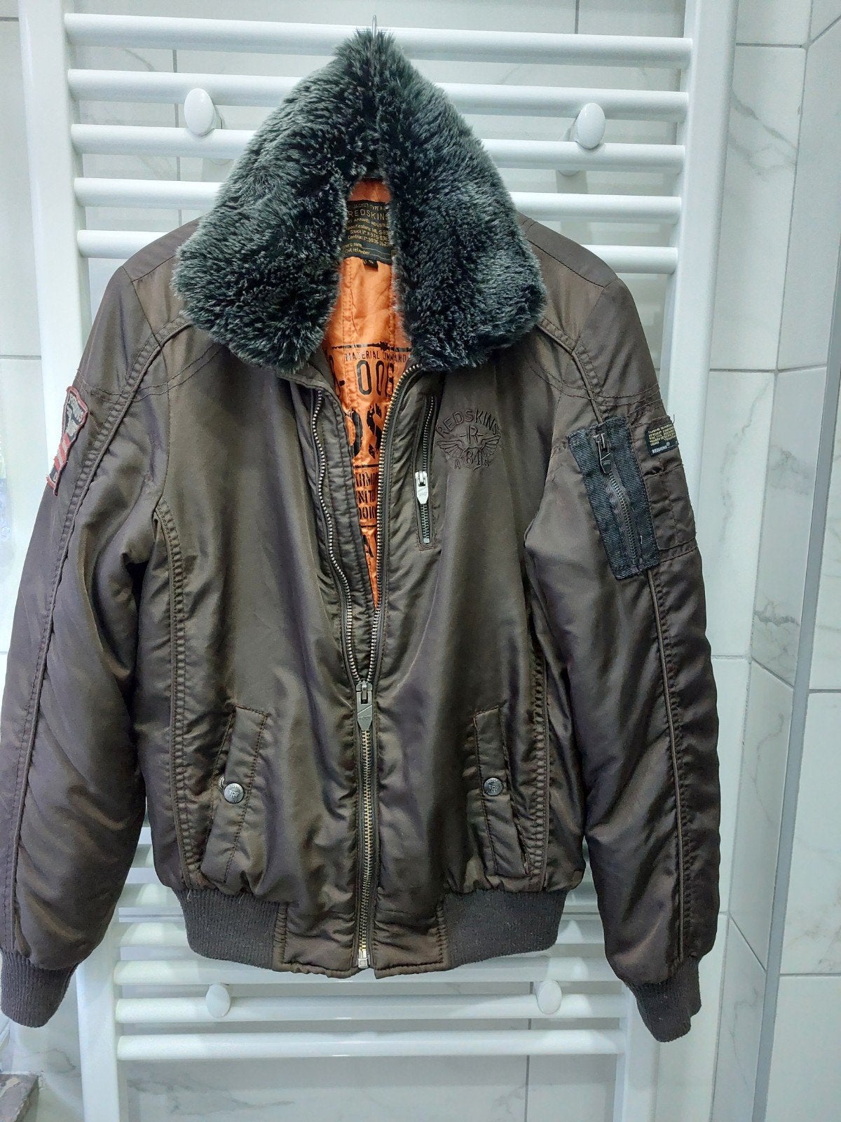 Veste REDSKINS marron taille small pour 30€, Enlèvement, Comme neuf, Bleu