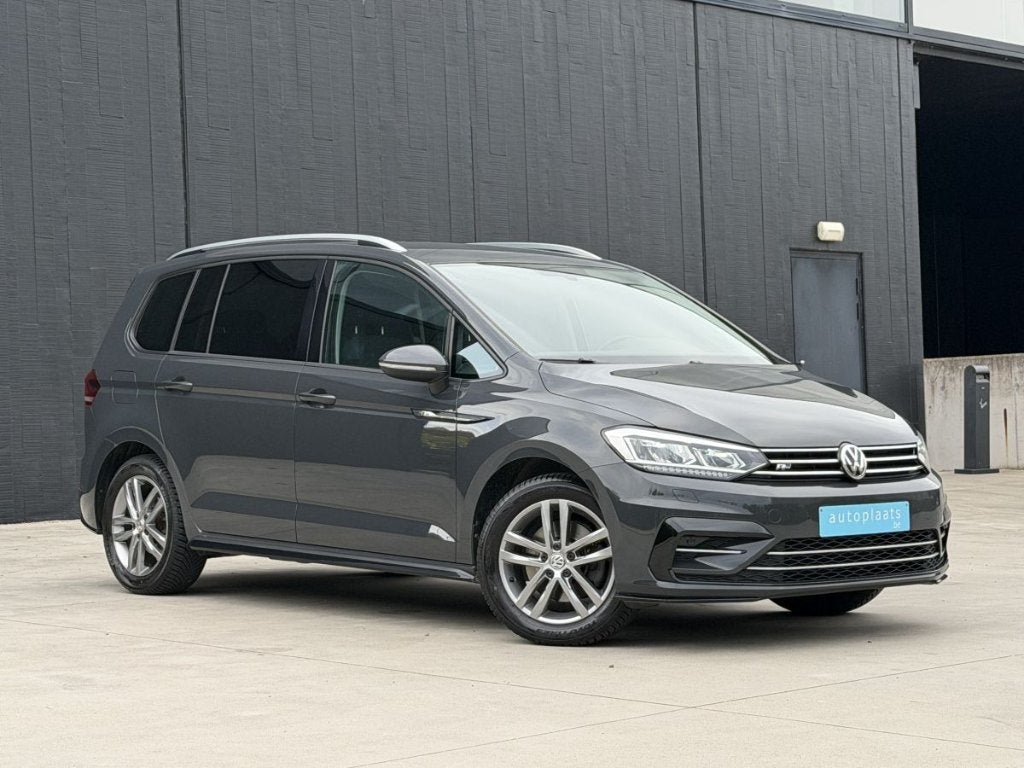Volkswagen Touran R Line 2019 7 zitplaatsen, Auto's, Monovolume, 1498 cc, 7 zetels, Bedrijf