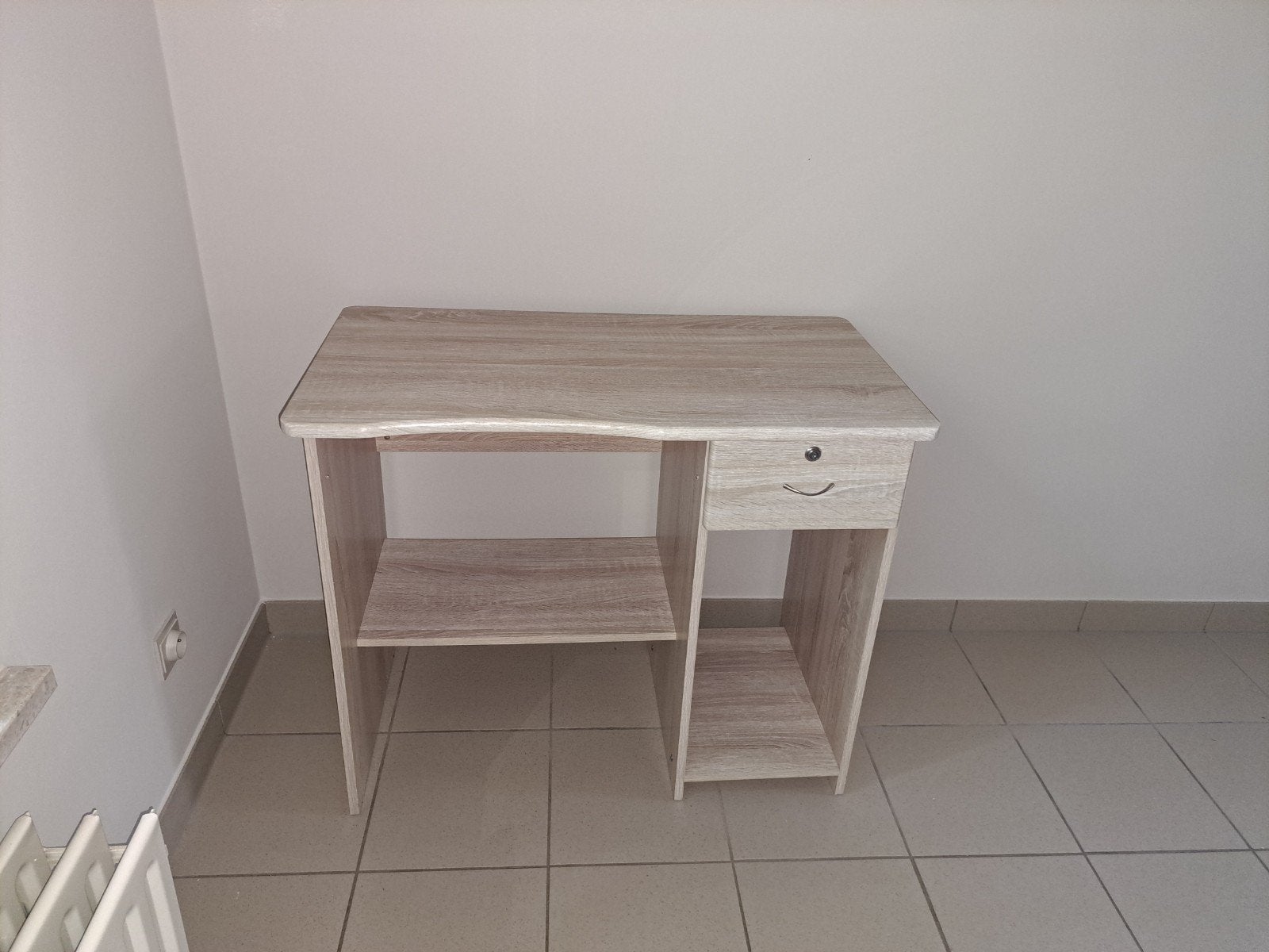klein (kinder) bureau, Ophalen, Zo goed als nieuw