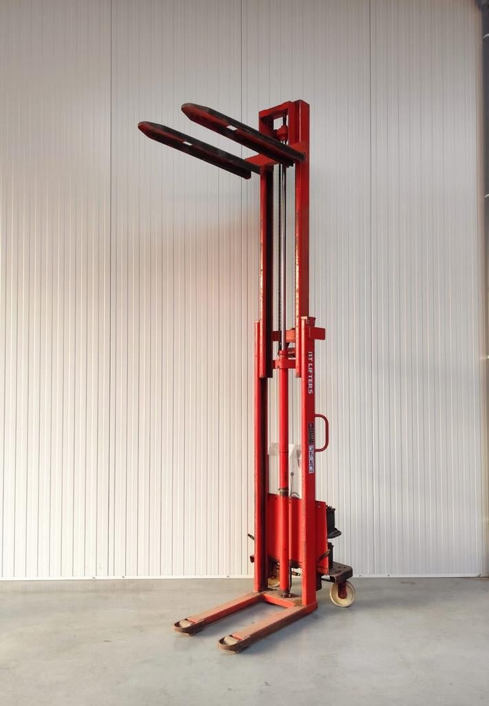 Semi elektrische stapelaar 340cm hefhoogte, Enlèvement