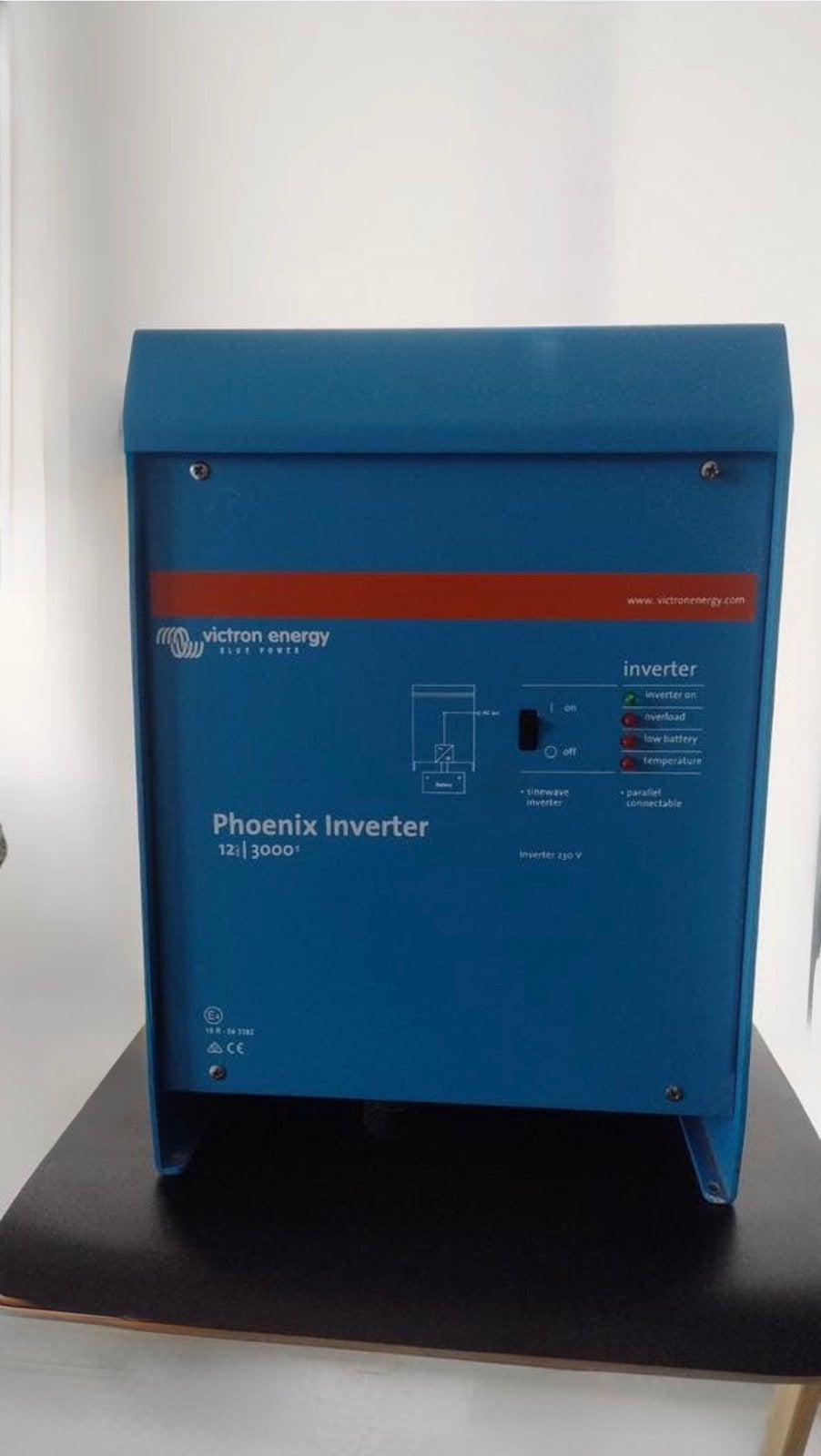 Victron Phoenix Inverter 12/3000 –3000VA Pure Sinus Omvormer, Ophalen, Zo goed als nieuw