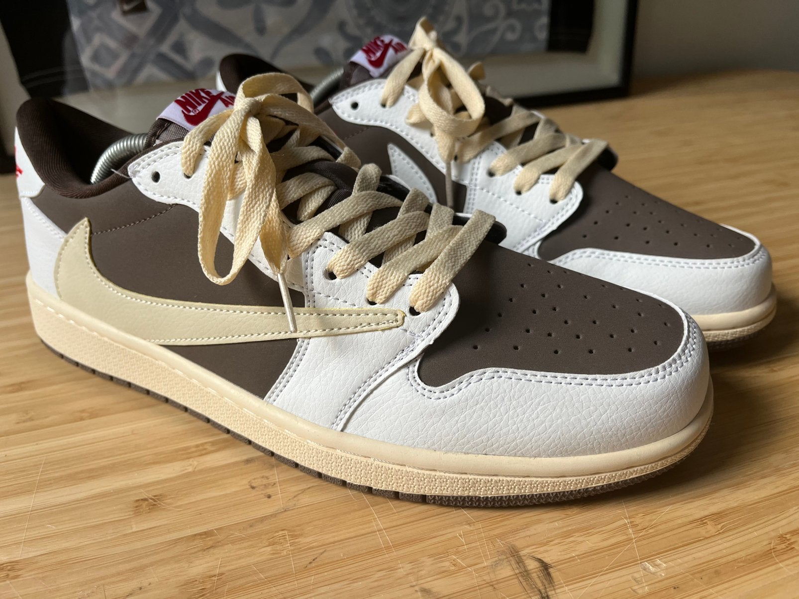 Travis Scott X nike, Sports & Fitness, Basket, Enlèvement ou Envoi, Neuf, Chaussures
