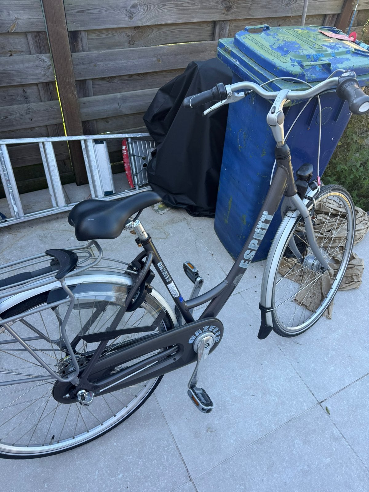 Dames gazelle fiets, Ophalen, Zo goed als nieuw, Gazelle